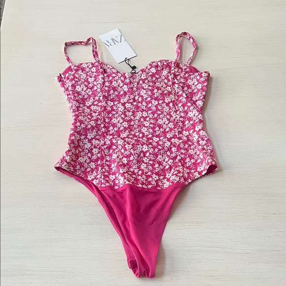 Zara Pink Floral Corset-Style Bodysuit - Picture 3 of 3